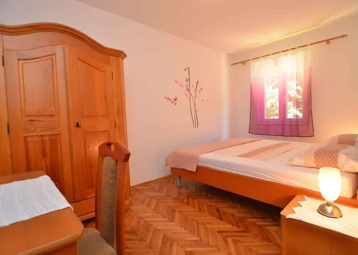 In - Zadar Riviera 7907 Петрчане