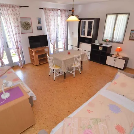 In - Zadar Riviera 7907