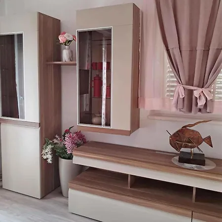 In - Zadar Riviera 7907 Appartement Petrčane